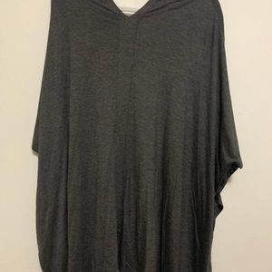 Oversized gray top ❤️